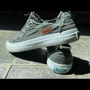 Blowfish sneaker size 6 1/2